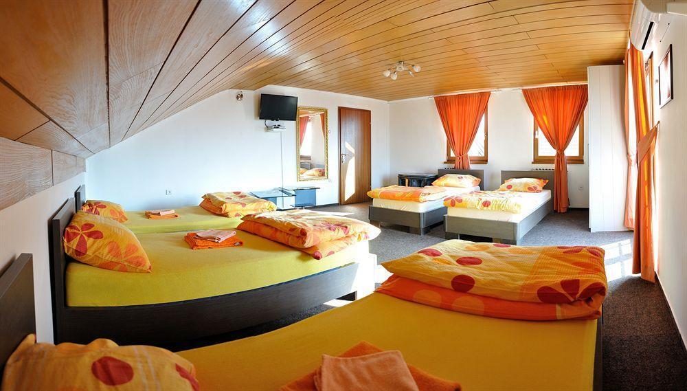 Guest House Ciro SJJ Eksteriør bilde