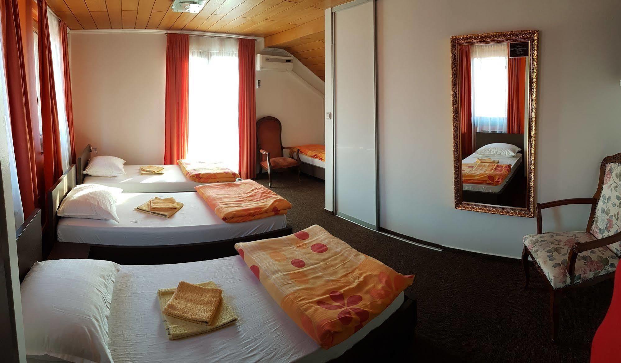 Guest House Ciro SJJ Eksteriør bilde